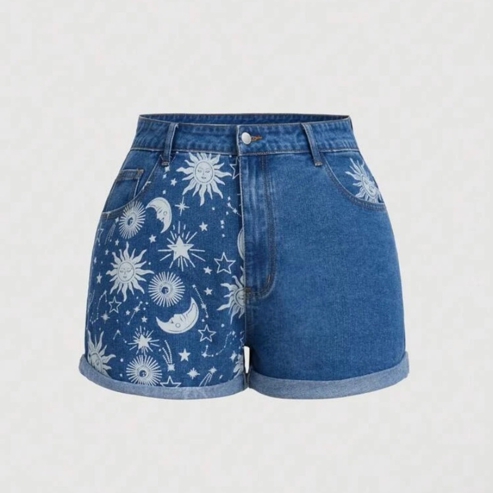 Star/sun print shorts 🌞